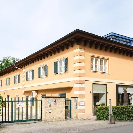 Red Flat By Grazrentals Direct By & Free Parking 公寓 *