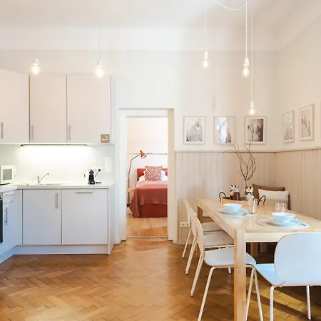 Red Flat By Grazrentals Direct By & Free Parking Apartament *